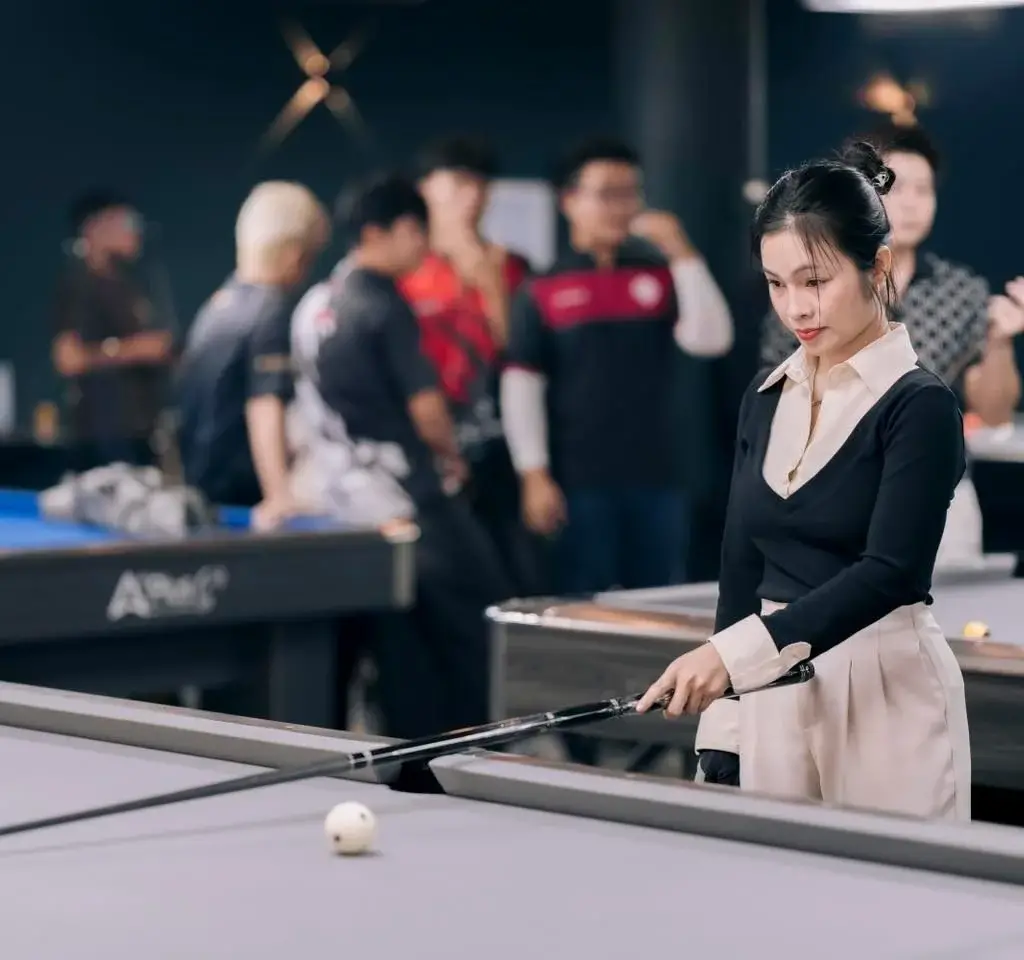 CLB bida đông người chơi